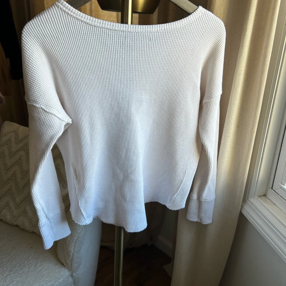 Abercrombie & Fitch Long Sleeve Thermal Tee | Small - Picture 10 of 10